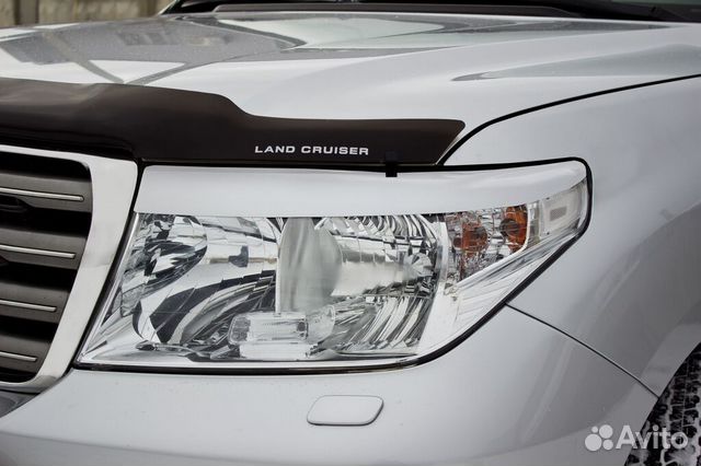 Реснички на фары Toyota Land Cruiser 200 Реснички на фары Toyota Land Cruiser 200