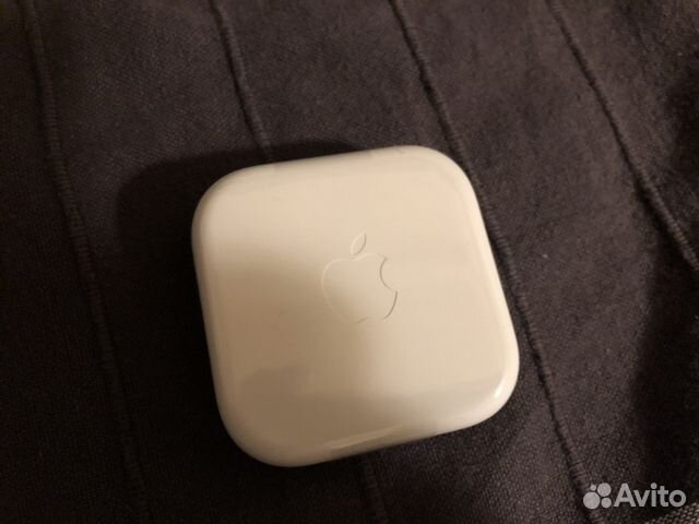 Наушники Apple EarPods 3.5 мм новые Наушники Apple EarPods 3.5 мм новые