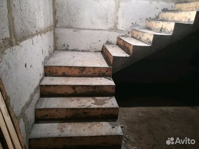 Бетонная лестница Бетонная лестница