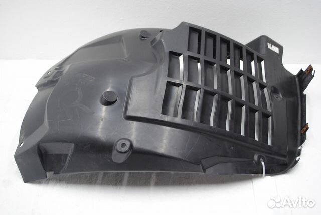 Подкрылок передний правый Range Rover 4