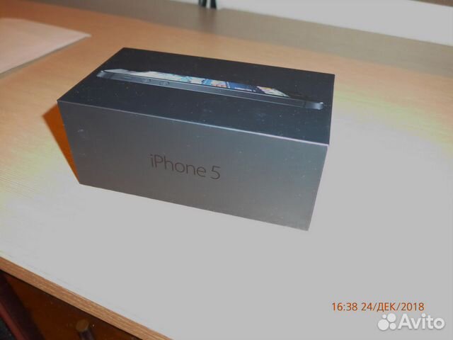 Коробка от iPhone 5 black