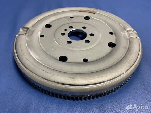 Двухмассовый маховик VAG 0AM 06 Audi VW Skoda Двухмассовый маховик VAG 0AM 06 Audi VW Skoda