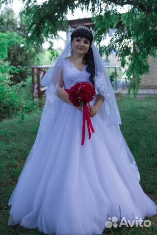 Свадебное платье