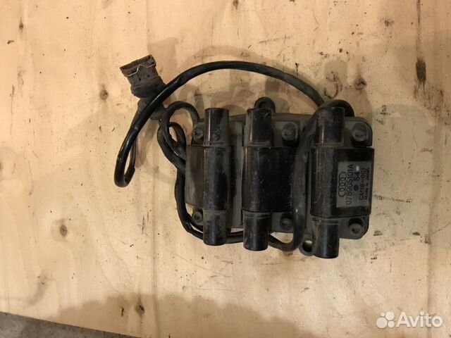 Катушка зажигания Ауди 078905101A Катушка зажигания Ауди 078905101A