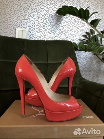 Туфли Christian Louboutin 37,5 оригинал