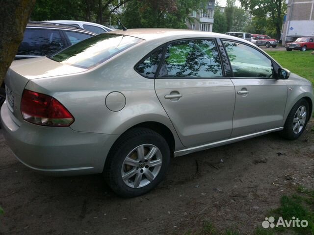 Volkswagen Polo 1.6 AT, 2011, 136 600 км