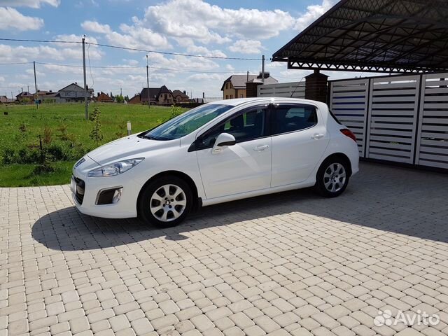 Peugeot 308 1.6 AT, 2011, 60 000 км