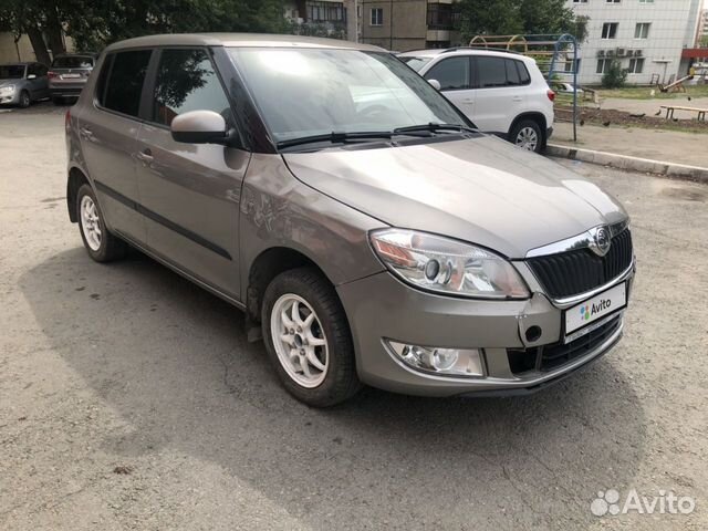 Skoda Fabia 1.2 МТ, 2014, битый, 120 000 км