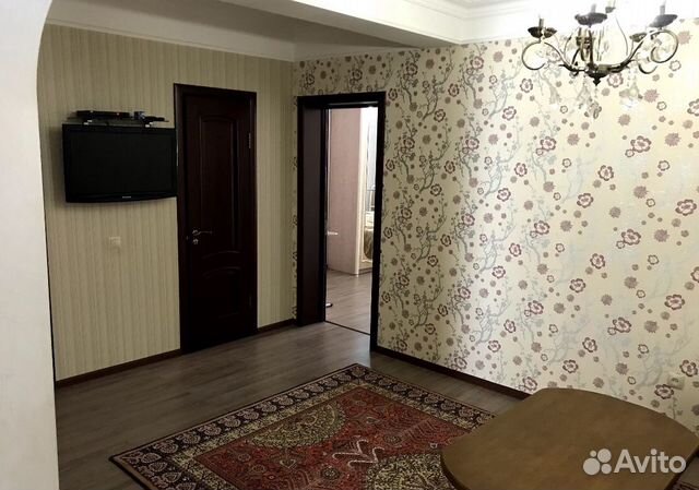 2-к квартира, 75 м², 4/10 эт.