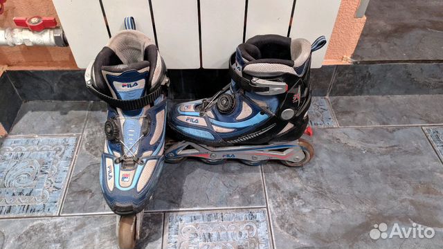 Роликовые коньки