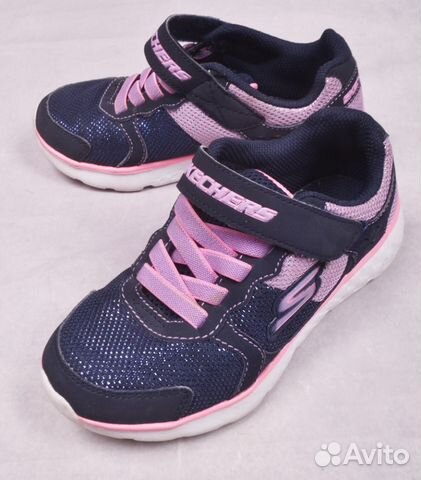 Кроссовки Skechers. Размер: 28
