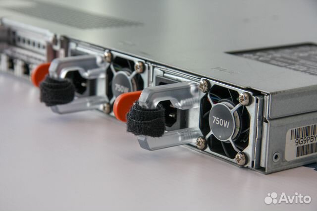 Сервер Dell R620 10SFF 2x E5-2680 256 GB