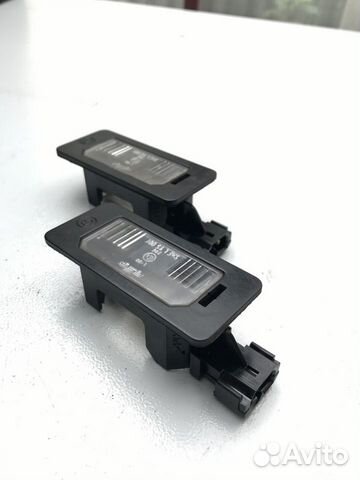 Фонарь подсветки номерного знака BMW 63268372001 Фонарь подсветки номерного знака BMW 63268372001