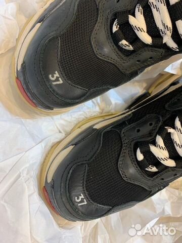 Кроссовки Balenciaga Triple S Кроссовки Balenciaga Triple S