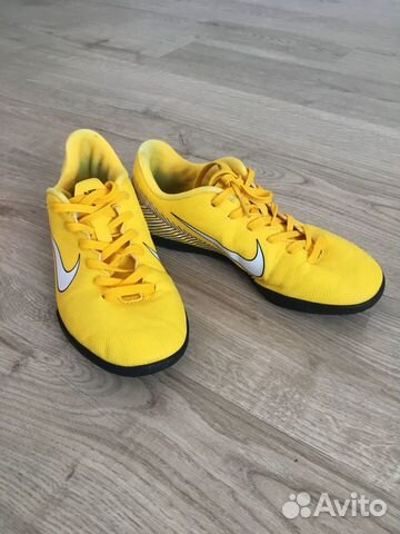 Бутсы футбольные детские Nike Бутсы футбольные детские Nike