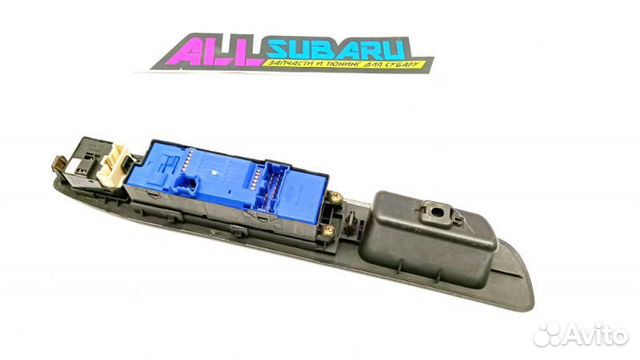 Блок управления стеклоподъемниками правый Subaru Блок управления стеклоподъемниками правый Subaru