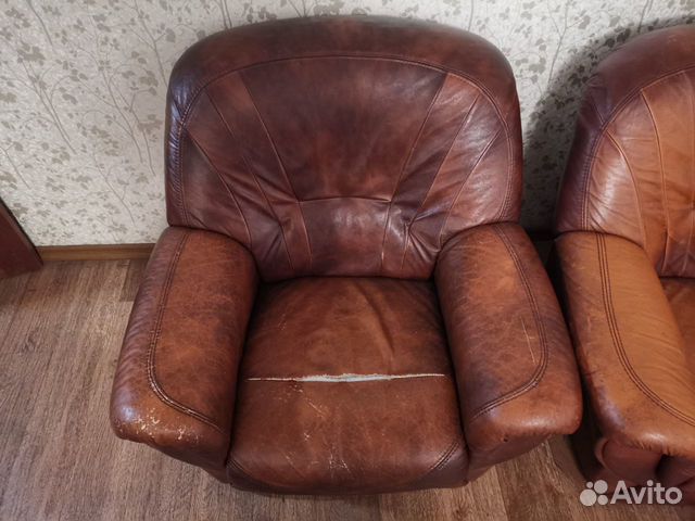 Продам комплект мягкой мебели