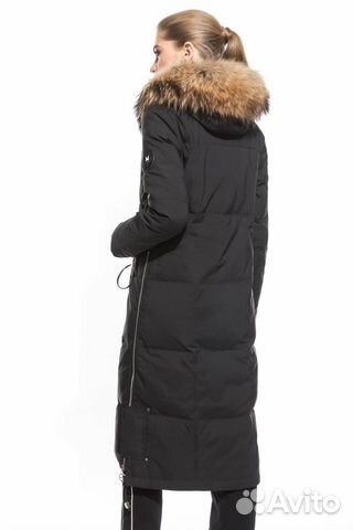 Парка Vivilona с мехом енота новая 7797/42 черный Парка Vivilona с мехом енота новая 7797/42 черный