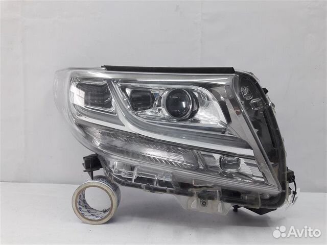 Фара правая Toyota Alphard 3 H30 2015-2018 Фара правая Toyota Alphard 3 H30 2015-2018