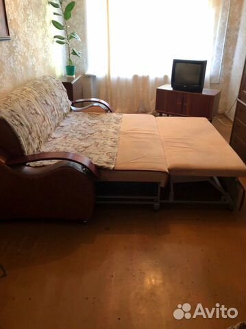 Просторный диван