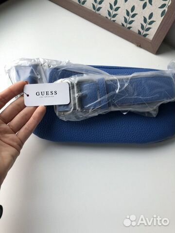 Сумка на пояс Guess Сумка на пояс Guess