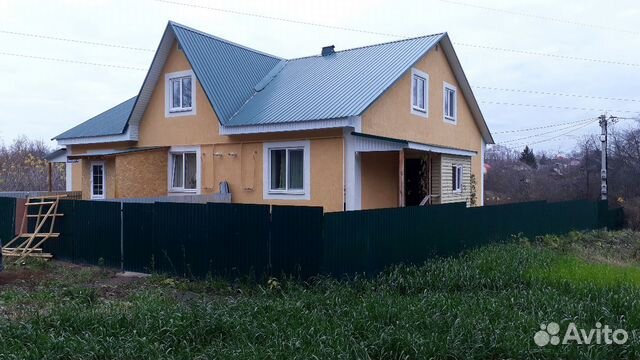 4-к квартира, 144 м², 2/3 эт.