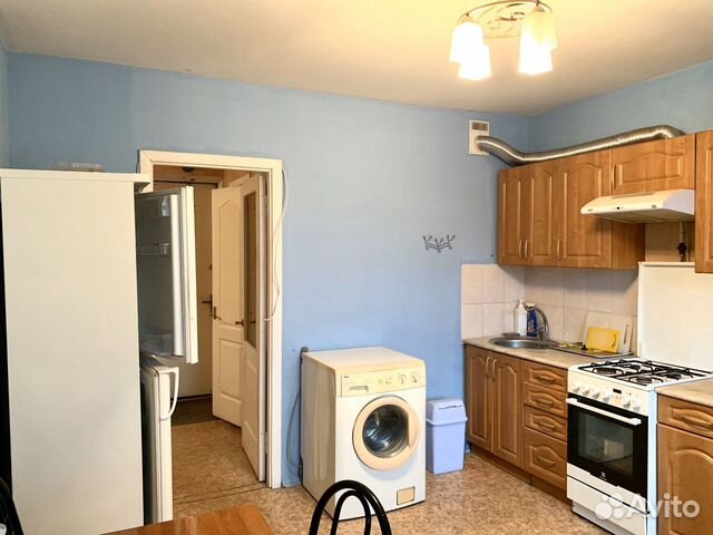 3-к квартира, 80 м², 2/10 эт. 3-к квартира, 80 м², 2/10 эт.
