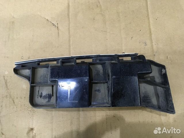 Кронштейн заднего бампера левый Mercedes W204