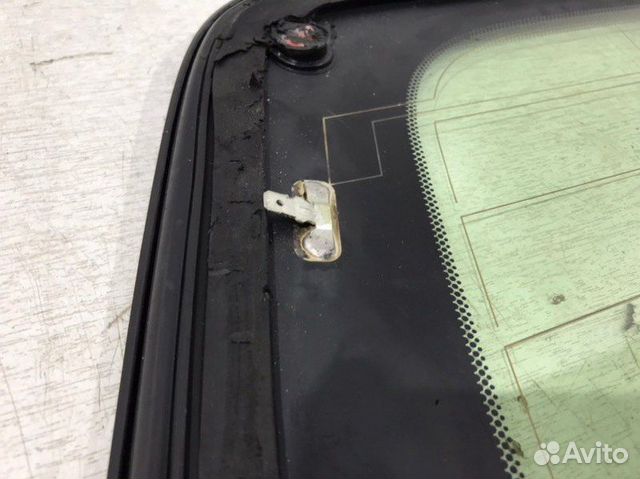 Стекло заднее левое Toyota Land Cruiser 200