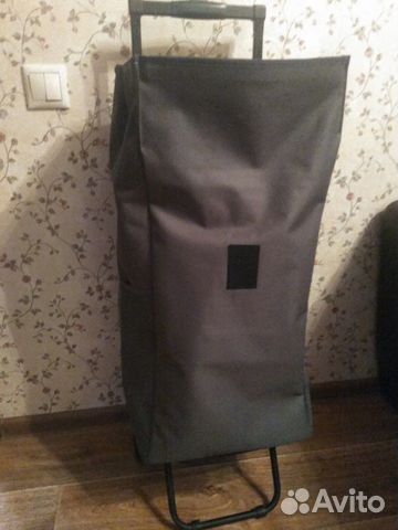 Новая хозяйственная тележка Новая хозяйственная тележка