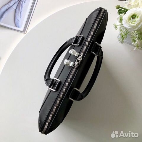 Портфель Louis Vuitton Oliver