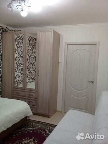 2-к квартира, 60 м², 4/10 эт.