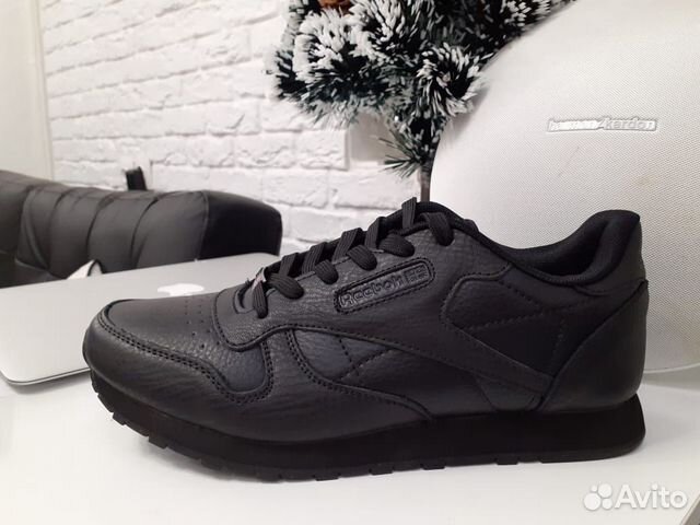 Кроссовки Reebok Classic чёрный белый Кроссовки Reebok Classic чёрный белый