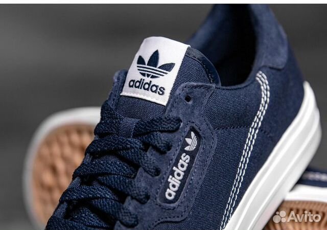 Новые кроссовки Adidas Новые кроссовки Adidas