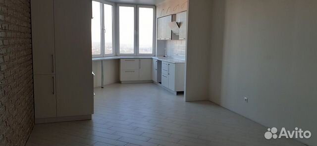 2-к квартира, 87 м², 14/17 эт.