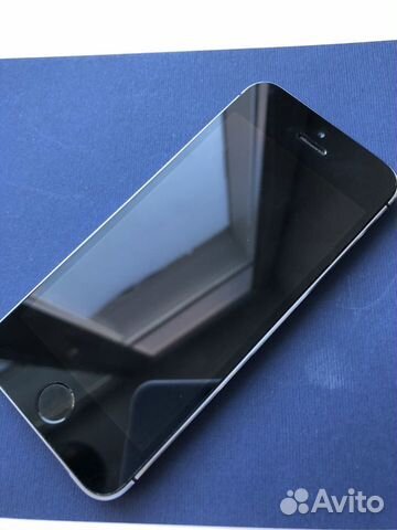 Телефон iPhone 5s Телефон iPhone 5s