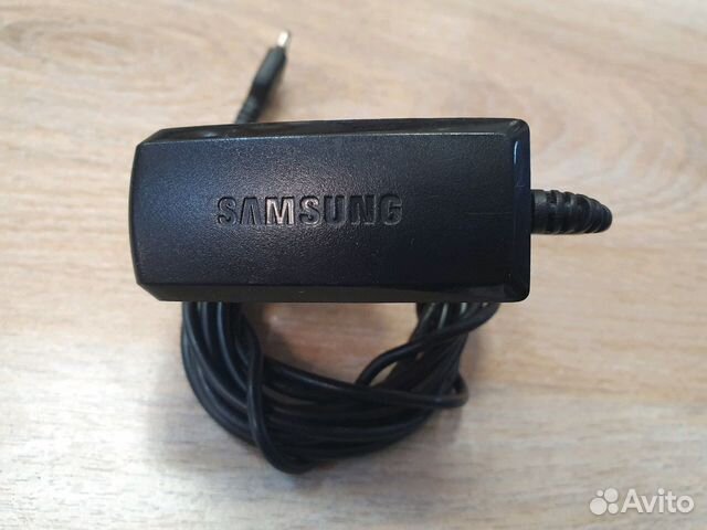 Зарядное устройство для телефона SAMSUNG Зарядное устройство для телефона SAMSUNG