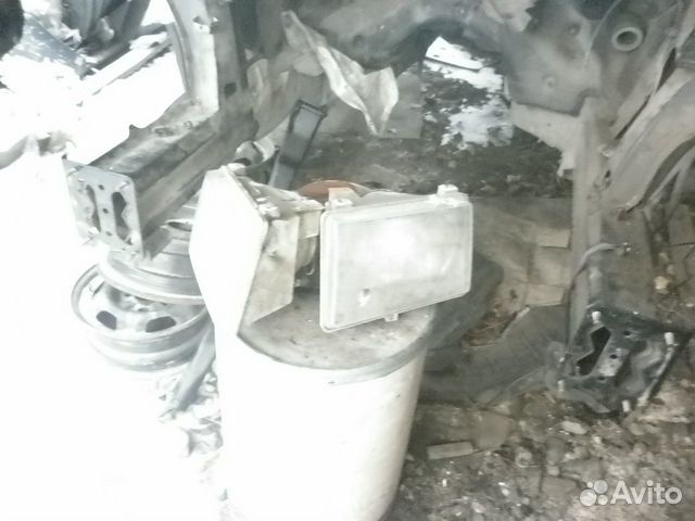 Продаю передние фары газ 3110