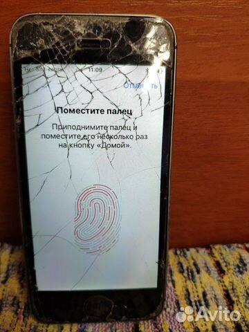 Два iPhone 5s 16 Гб и 64 Гб