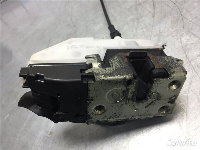 Замок двери передний левый Renault Megan 2 км