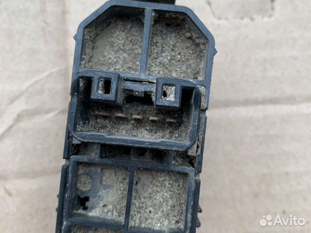 Кнопка стеклоподъемника toyota passo