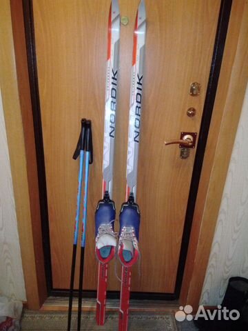 Беговые лыжи