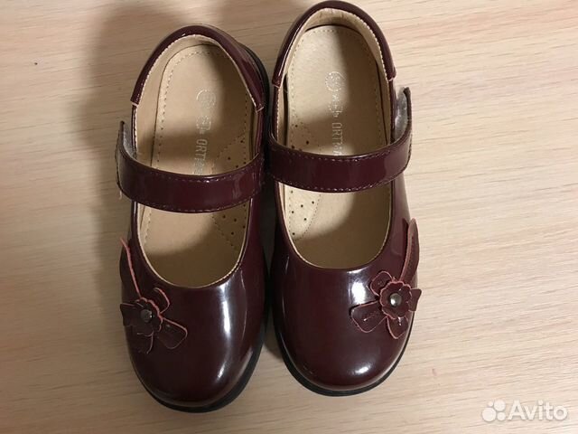Кожаные лаковые туфли Ortmann для девочки 30 р