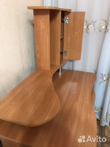 Компьютерный стол Компьютерный стол