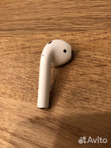 AirPods правый наушник AirPods правый наушник
