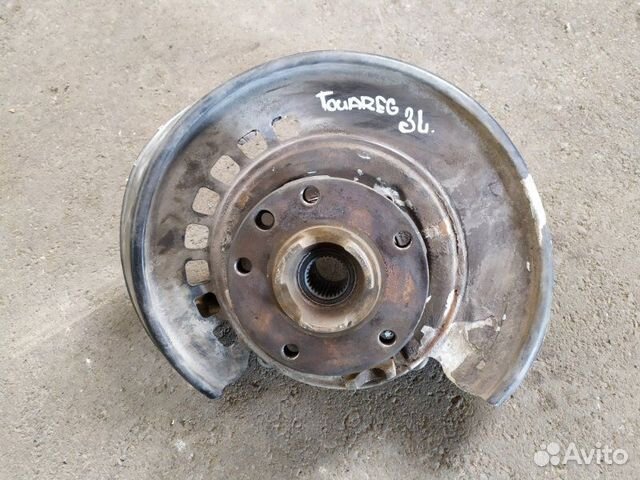 Кулак поворотный задний левый Volkswagen Touareg Кулак поворотный задний левый Volkswagen Touareg