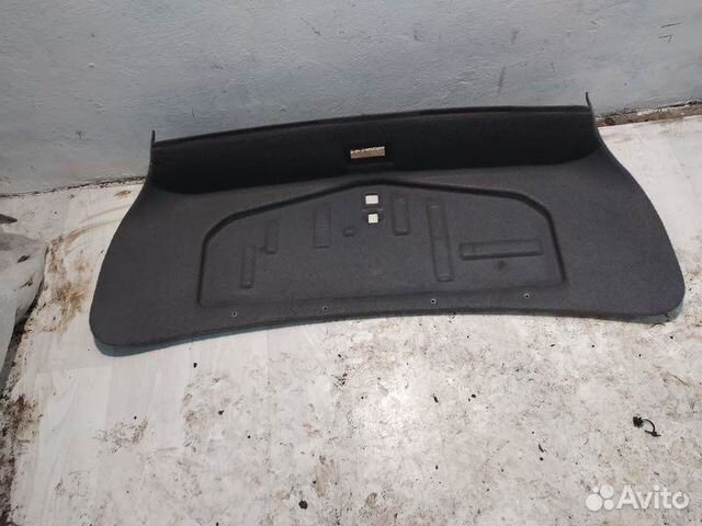 Обшивка крышки багажника BMW E39 Обшивка крышки багажника BMW E39