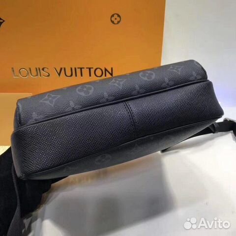 Сумка мужская Louis Vuitton поясная Сумка мужская Louis Vuitton поясная