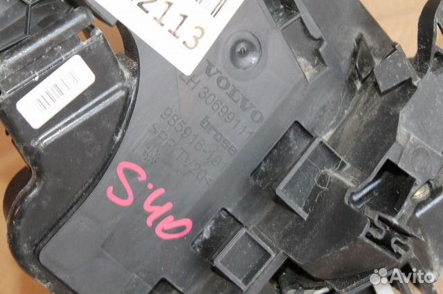Замок двери задней левой Volvo S40 Замок двери задней левой Volvo S40