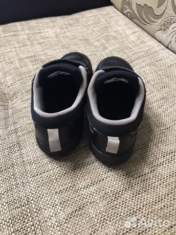 Кроссовки Nike